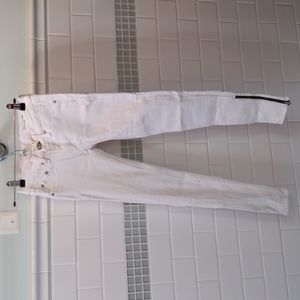 Rag & Bone White Capri Leggings. Size 24